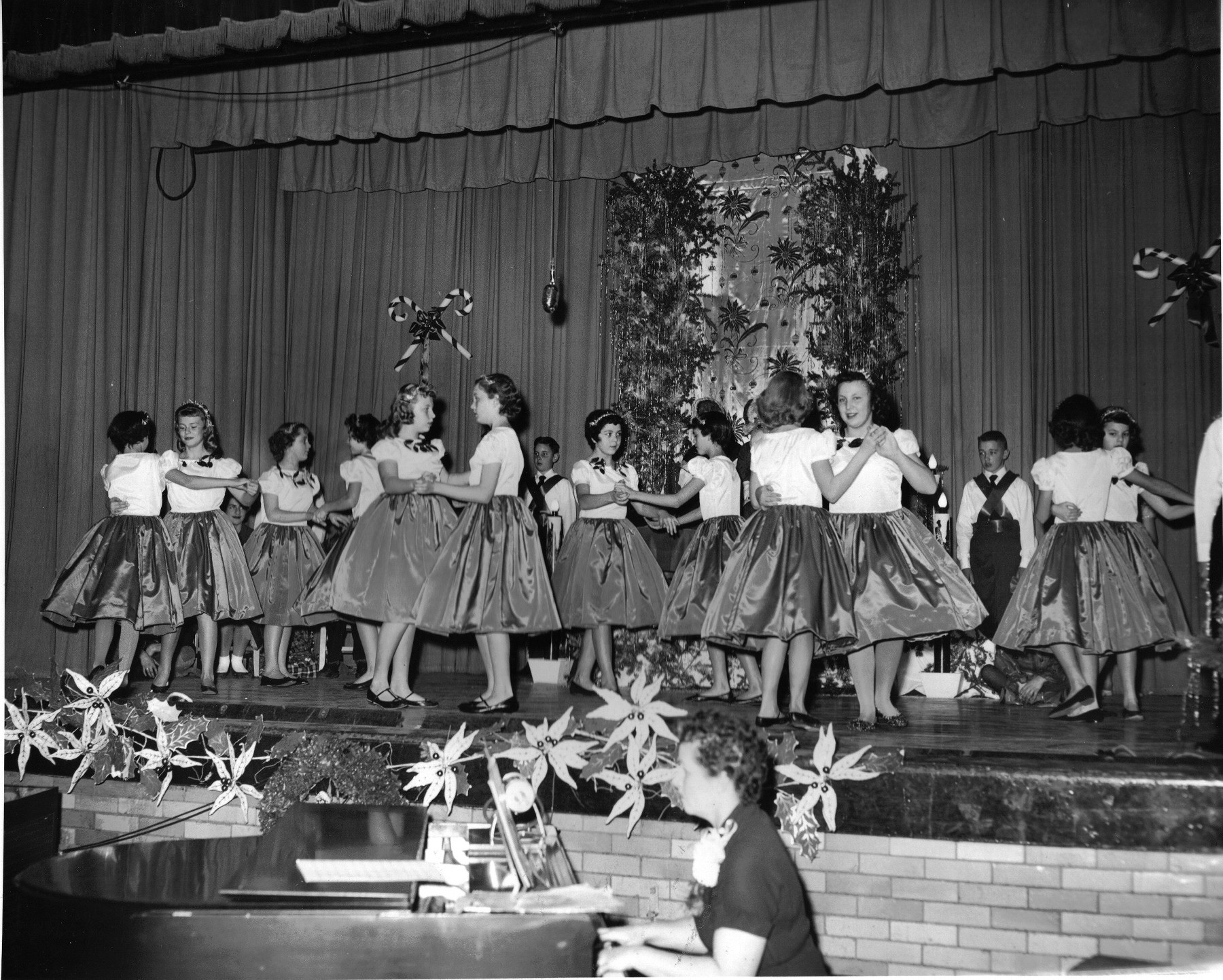 River Rouge Historical Museum Ann Visger School Archive